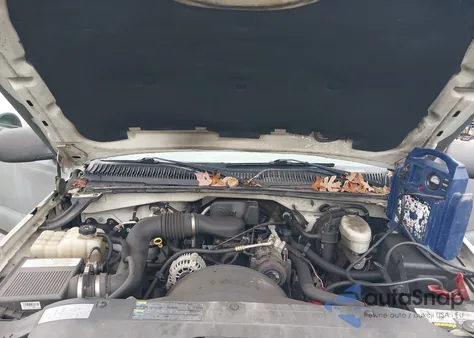 2004 Chevrolet Silverado 1500 Work Truck z USA, uszkodzony, nr VIN 1GCEC14X14Z205807